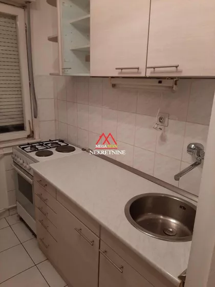 Bulevar Cara Lazara | 4zida.rs