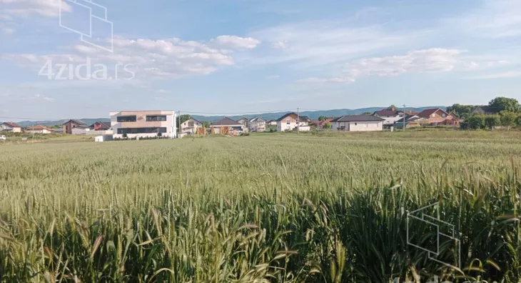 Građevinsko zemljište | 4zida