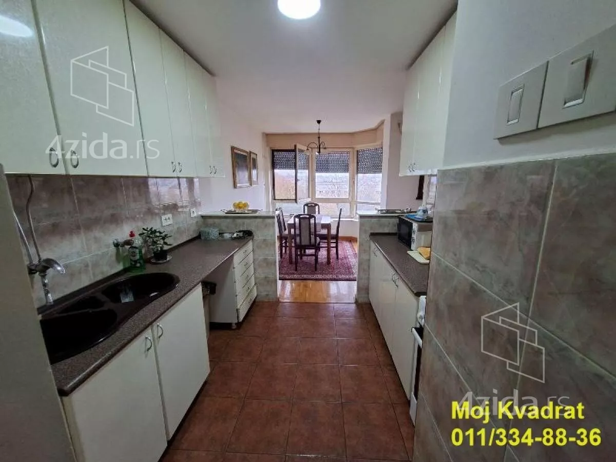 Četvorosoban stan | 4zida