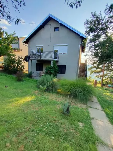 Sremska Kamenica