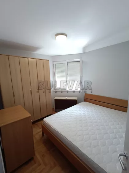 Knjazevačka | 4zida.rs