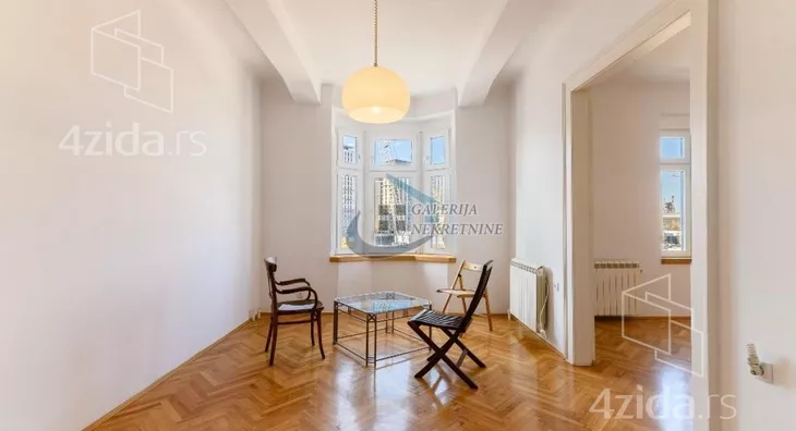 Četvoroiposoban stan | 4zida