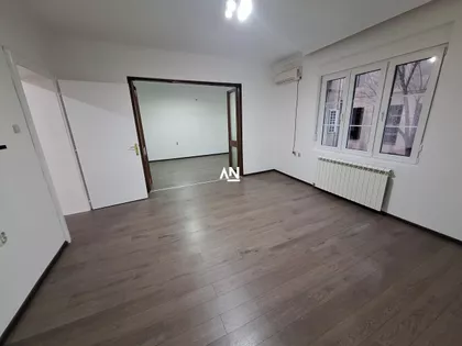 Savski trg | 4zida.rs