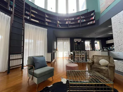 Voje Radića 31 | 4zida.rs