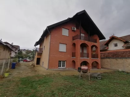 Kertvaroš | 4zida.rs
