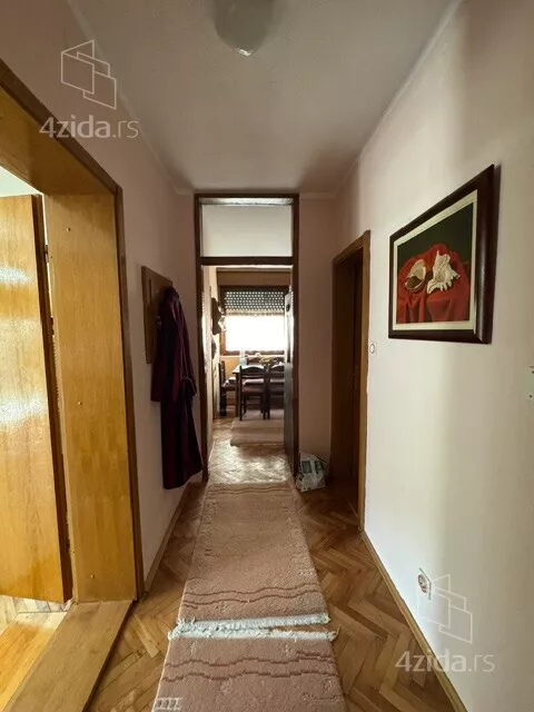 4-etažna kuća | 4zida