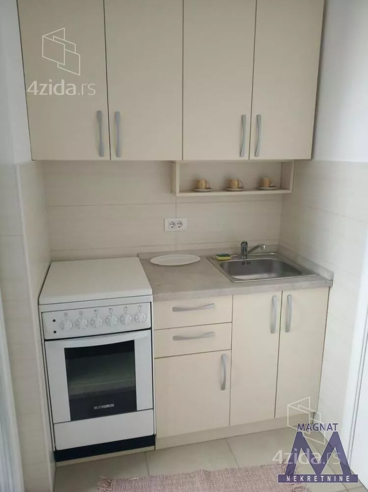 Garsonjera | 4zida