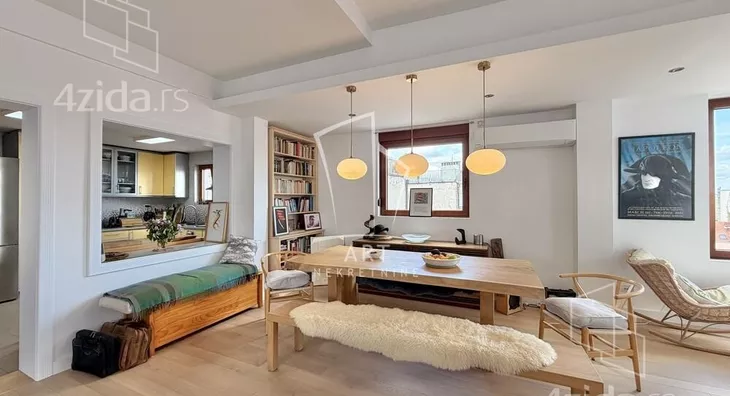 Četvoroiposoban stan | 4zida