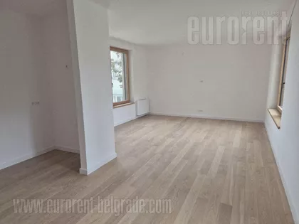 BANOVO BRDO | 4zida.rs