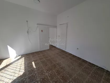 Centar preko Lepenice | 4zida.rs