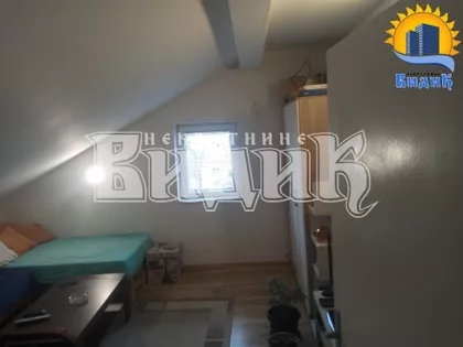 Jovana Dučića | 4zida.rs