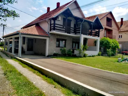 Kolubarski trg | 4zida.rs