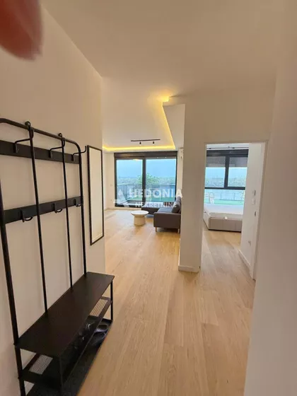 Pregrevica | 4zida.rs