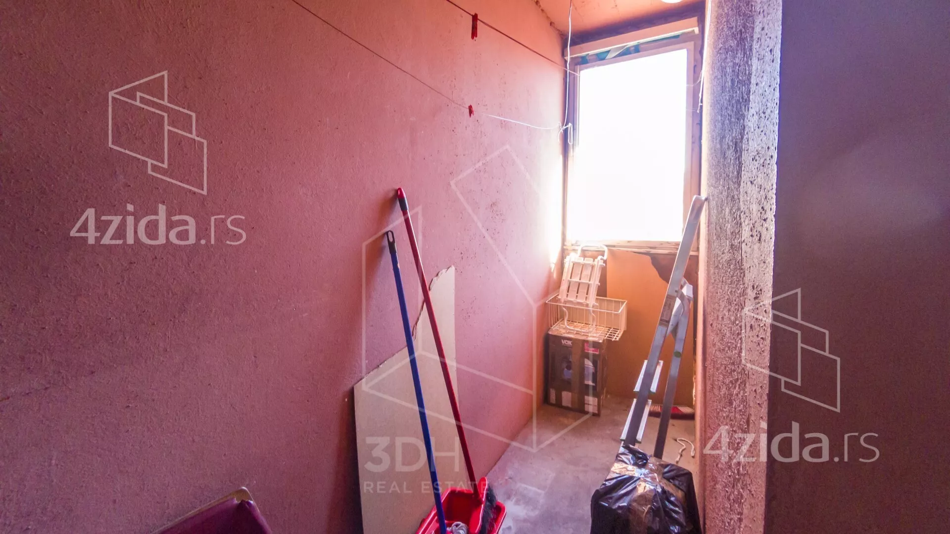 Četvorosoban stan | 4zida