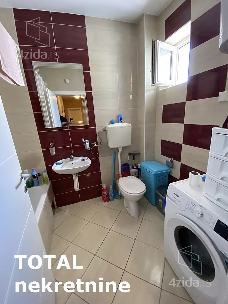 Troiposoban stan | 4zida