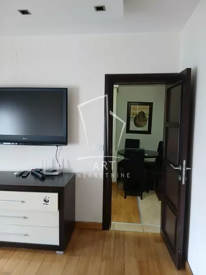 Marka Oreškovića | 4zida.rs