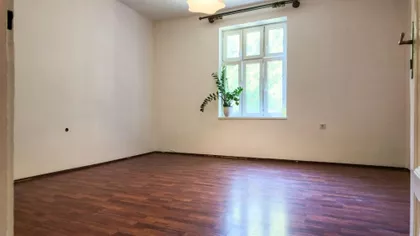 Maršala Birjuzova | 4zida.rs