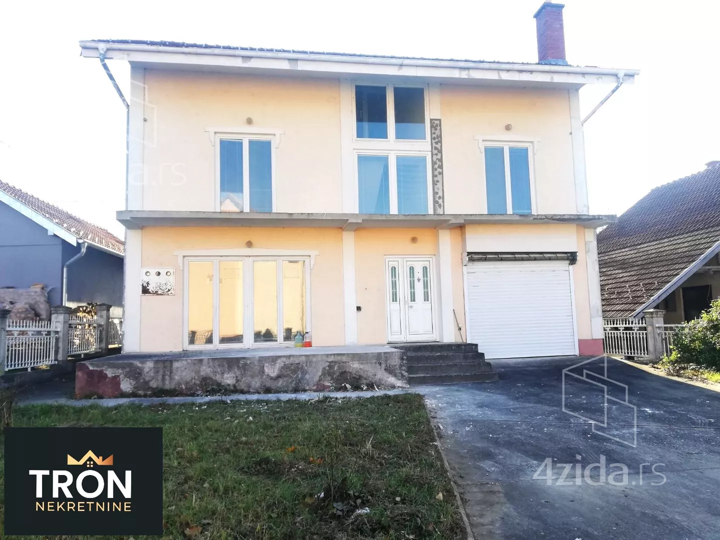 3-etažna kuća | 4zida