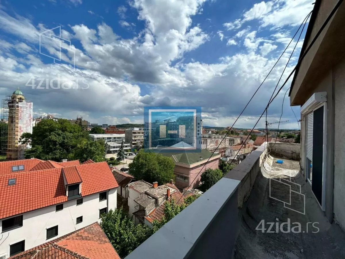 Garsonjera | 4zida