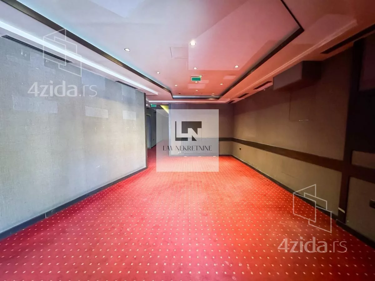 Lokal | 4zida