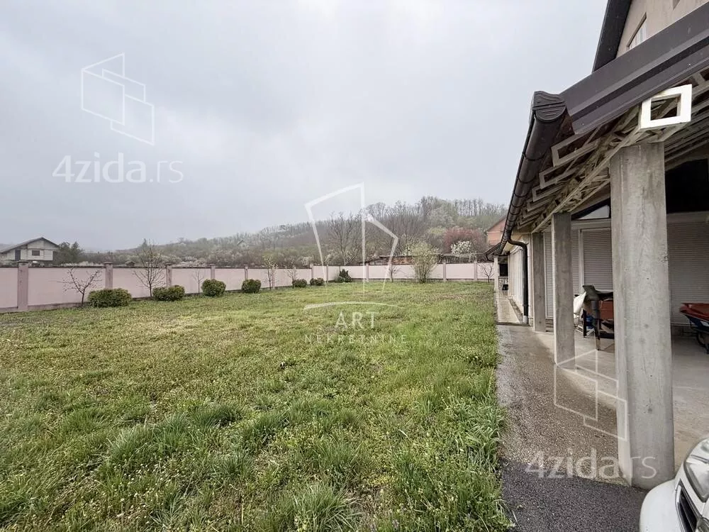 3-etažna kuća | 4zida