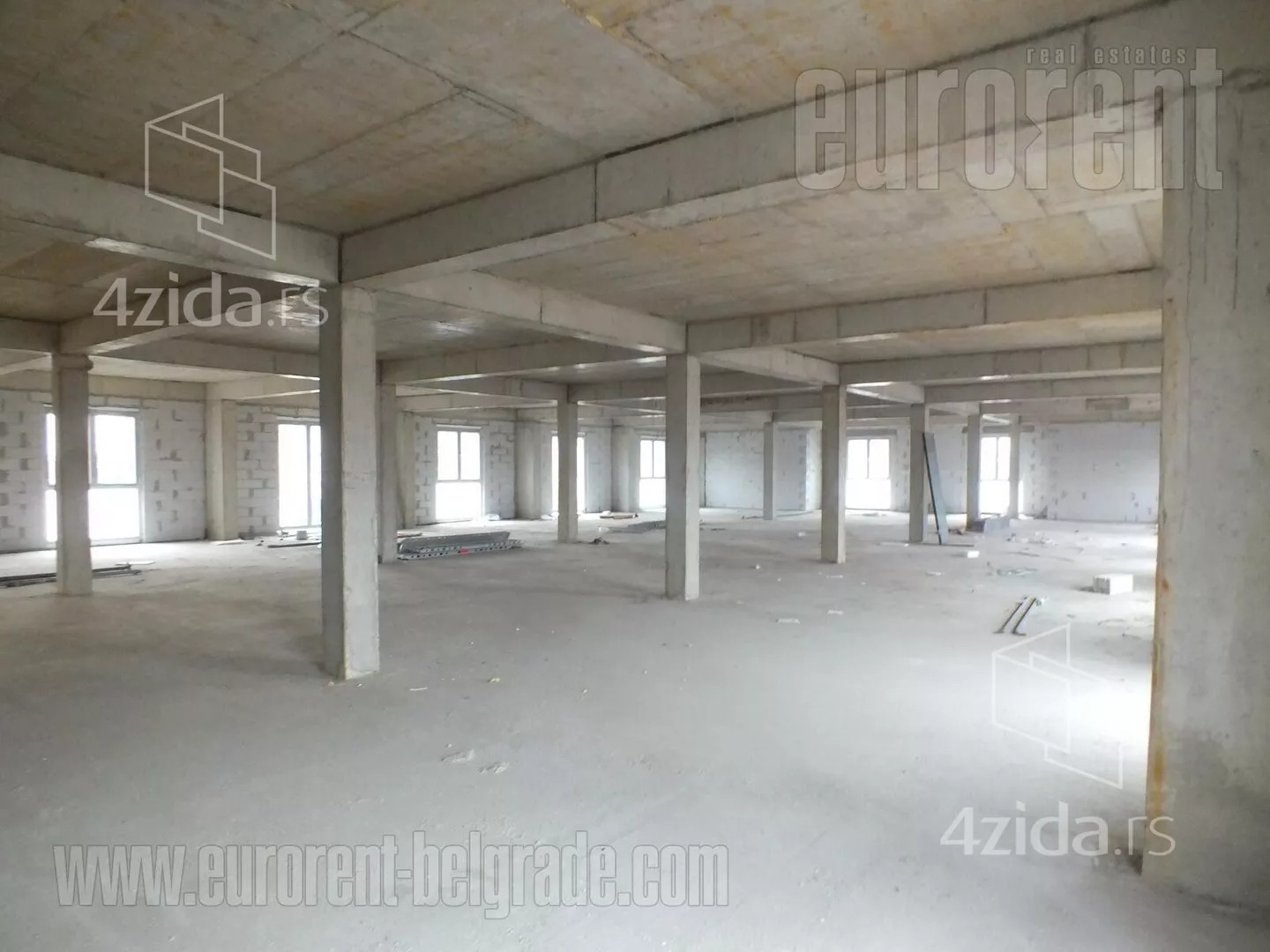 Poslovni prostor | 4zida