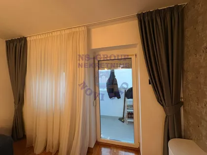 Cara Dušana | 4zida.rs