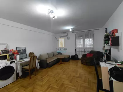 Miljana Miljanića | 4zida.rs