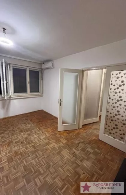 16.Oktobra | 4zida.rs