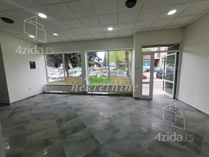 Poslovni prostor | 4zida