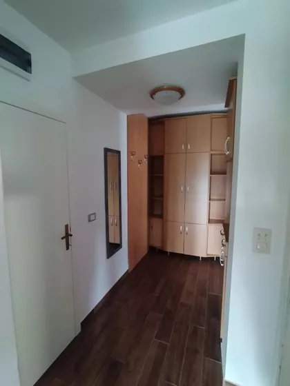 Karolja Seleša 22 | 4zida.rs