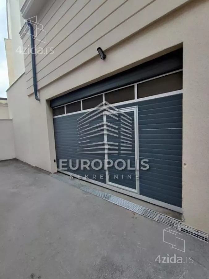 Parking | 4zida