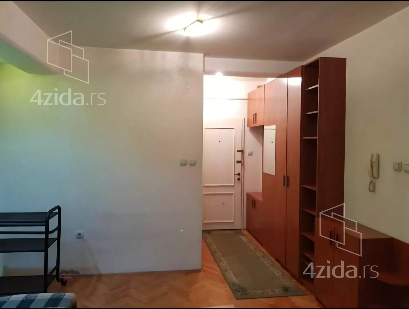 Garsonjera | 4zida