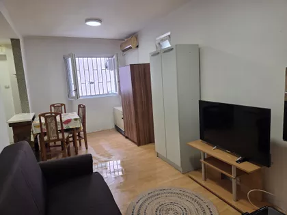 Aleksandra Tomaševića 12 | 4zida.rs