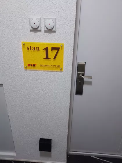 Jesenjinova 12A | 4zida.rs