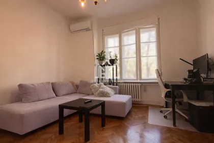 Stari Grad | 4zida.rs