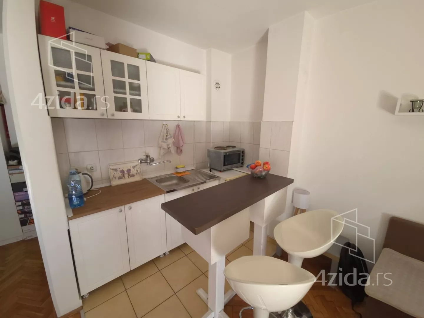 Garsonjera | 4zida