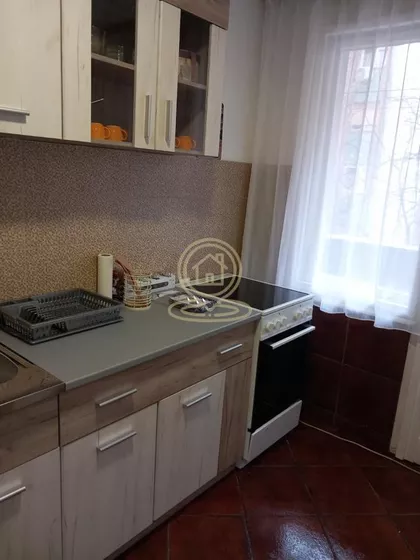 Crveni Krst | 4zida.rs