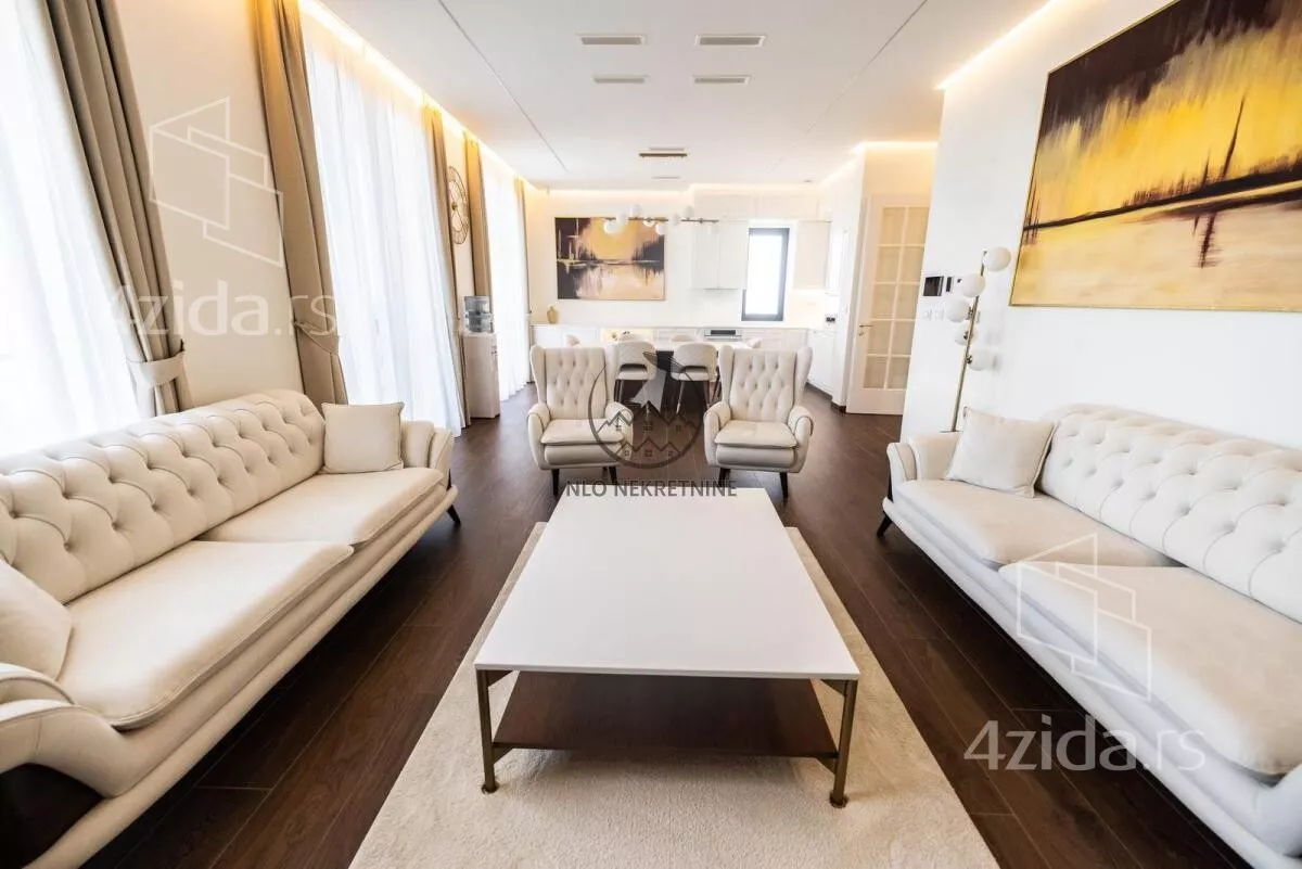 Petosoban stan | 4zida