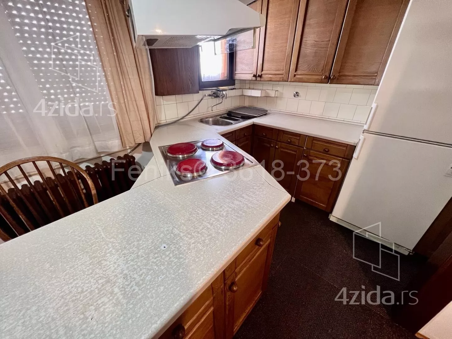 Četvoroiposoban stan | 4zida