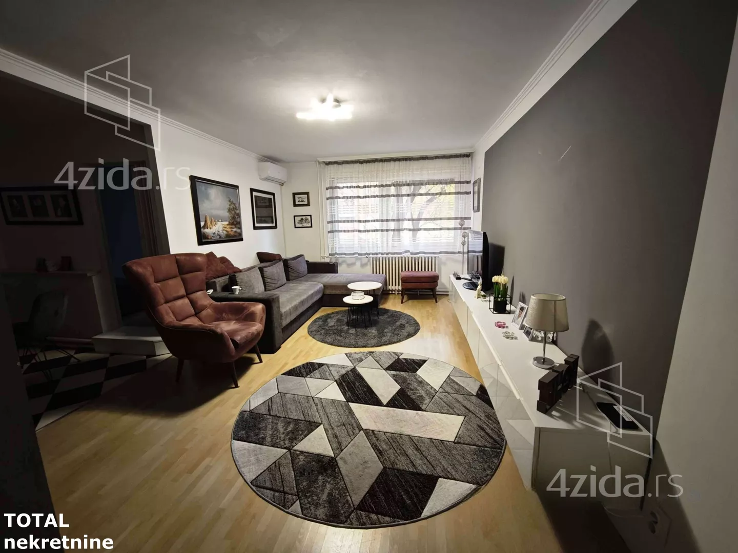 Troiposoban stan | 4zida