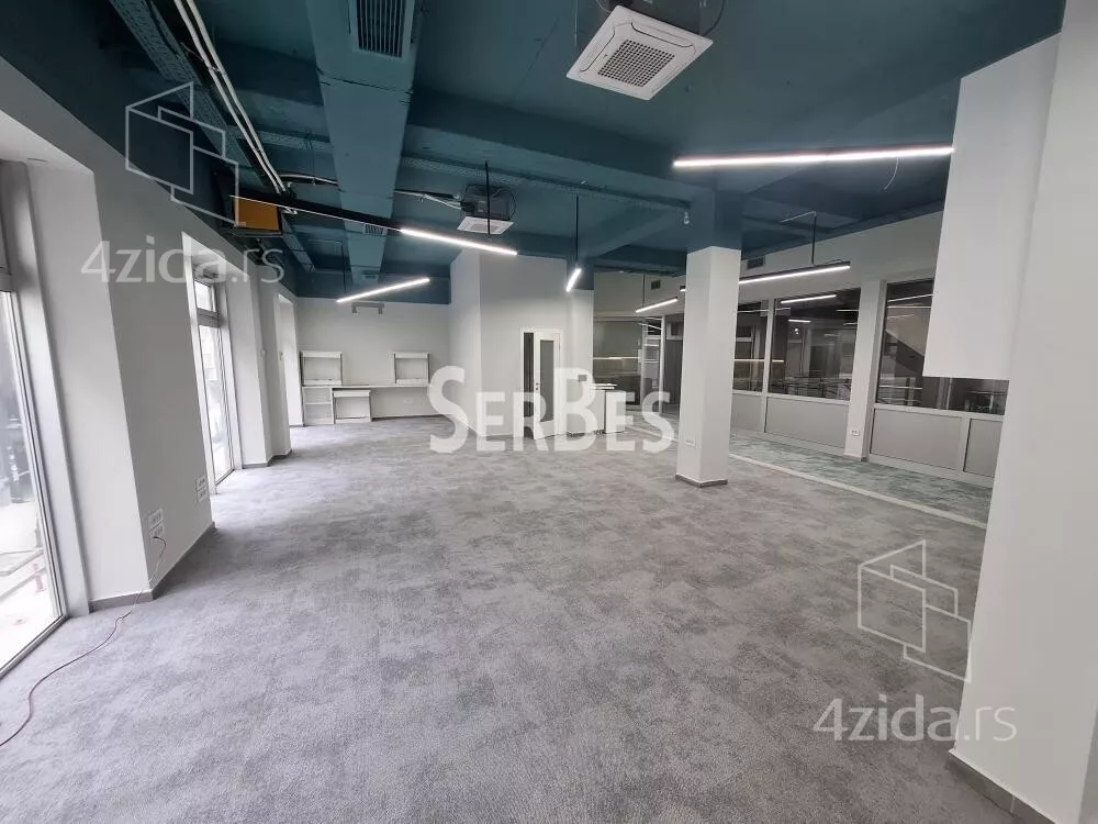 Poslovni prostor | 4zida