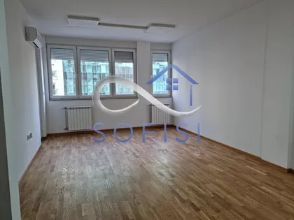 Braće Ribnikar | 4zida.rs