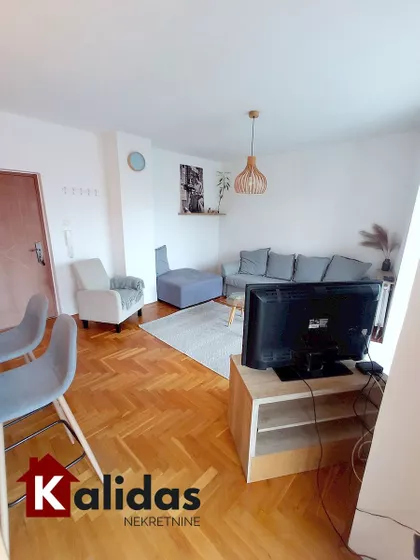 Bulevar Oslobođenja | 4zida.rs