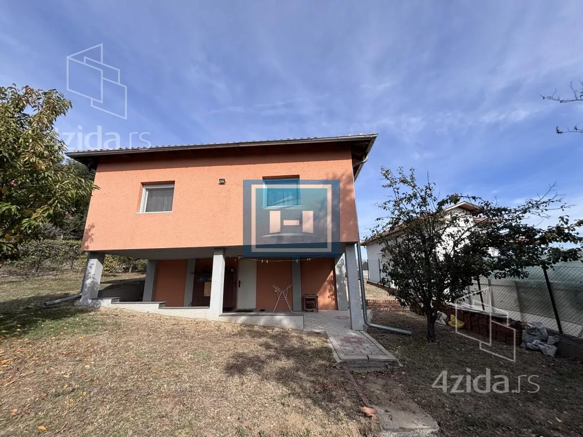 Kuća | 4zida