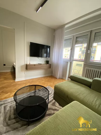 STRAŽILOVSKA | 4zida.rs