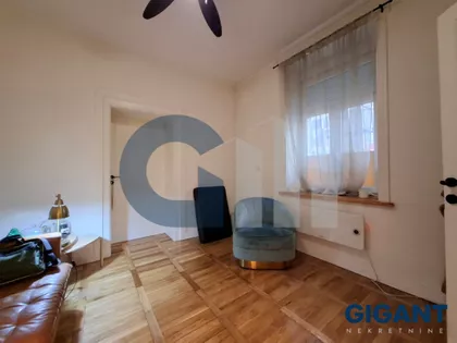 Komnen Barjaktara | 4zida.rs