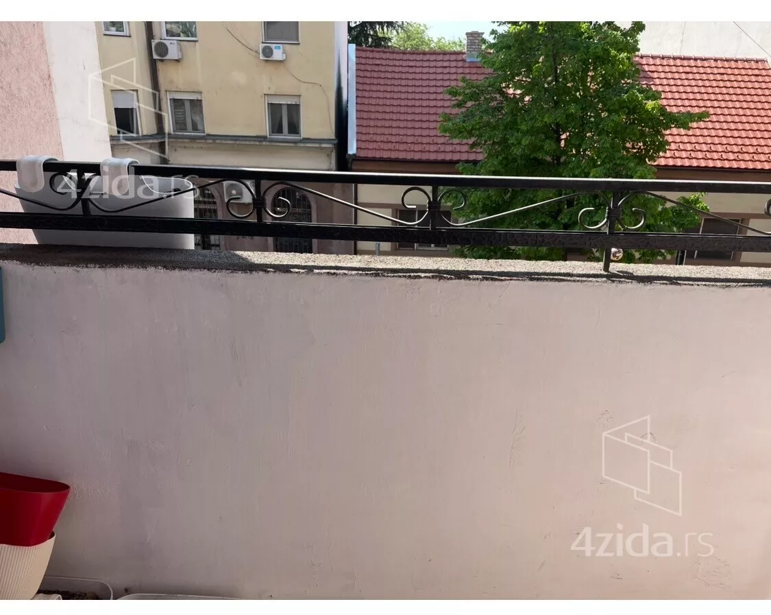 Garsonjera | 4zida
