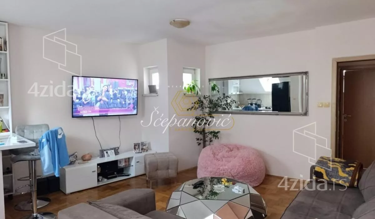 Dvoiposoban stan | 4zida