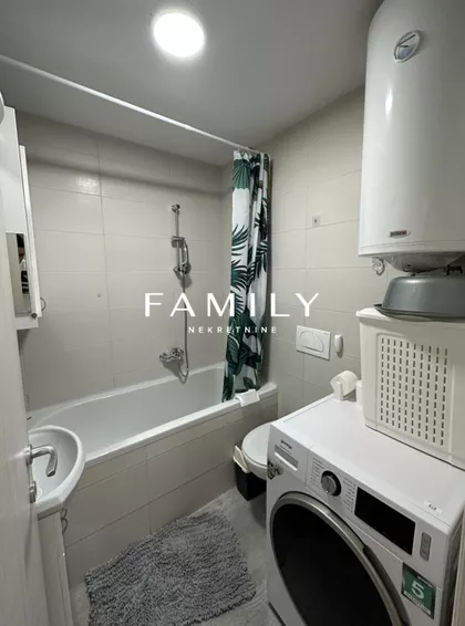 Lukijana Mušickog | 4zida.rs